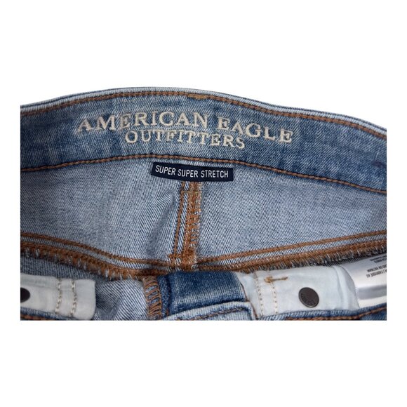 American Eagle Womens SZ 2 High Rise Distressed Denim Shortie Frayed Hemmed - Picture 5 of 12